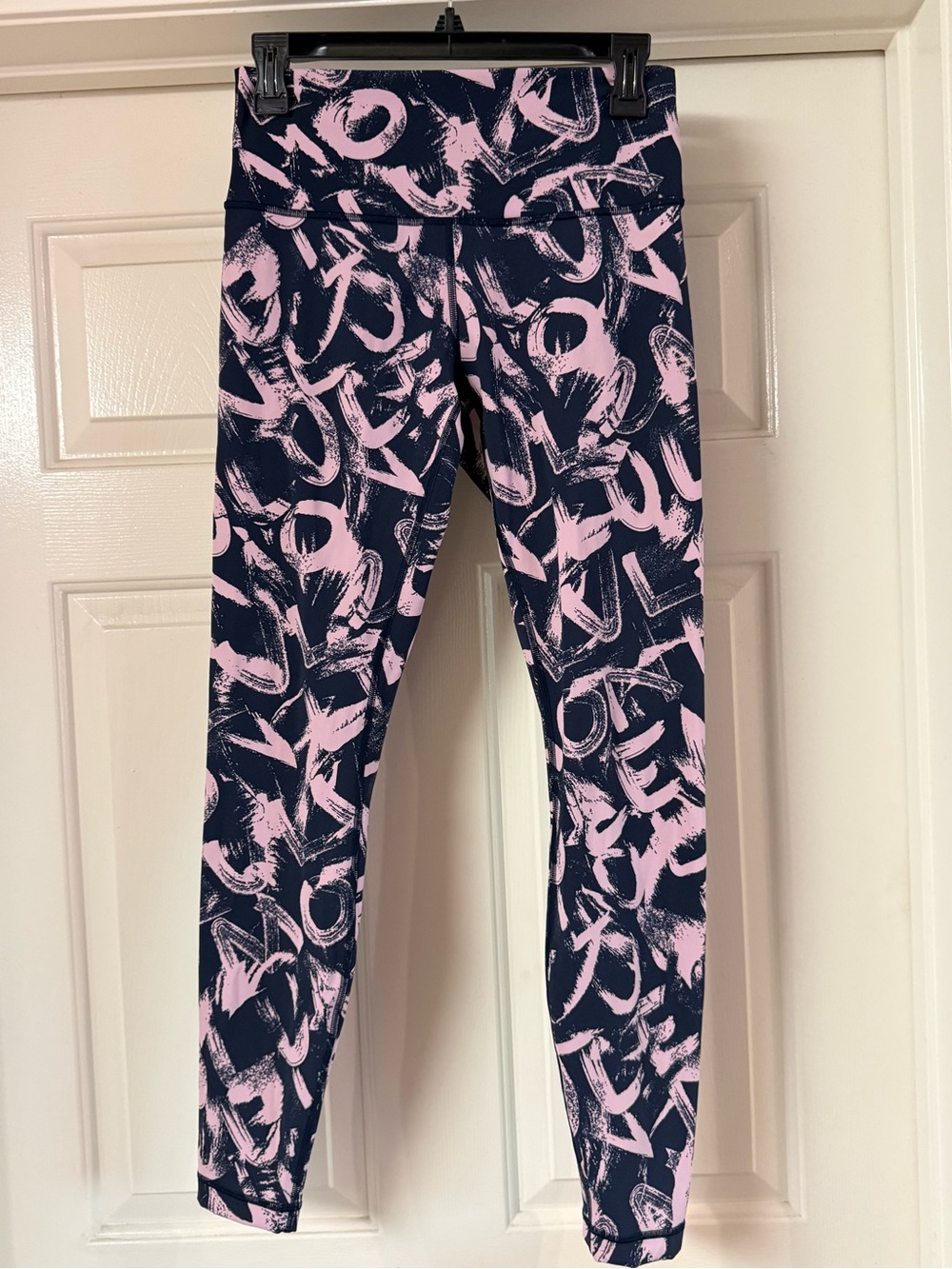 Lululemon Wunder Under High-rise Graffiti Pop Leggings in Navy and Light Pink